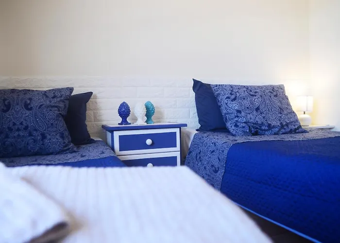 Townhouse El Sultan, 6 Sleeps, Wi-Fi & Tv Package